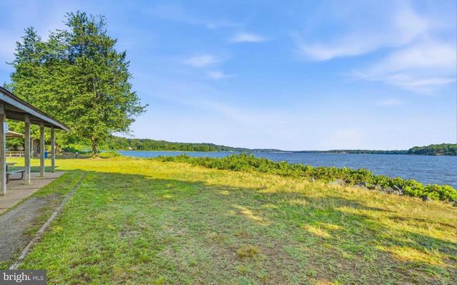 59 TWIN HILL LN, Stafford, VA 22554
