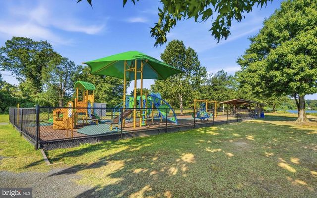 59 TWIN HILL LN, Stafford, VA 22554