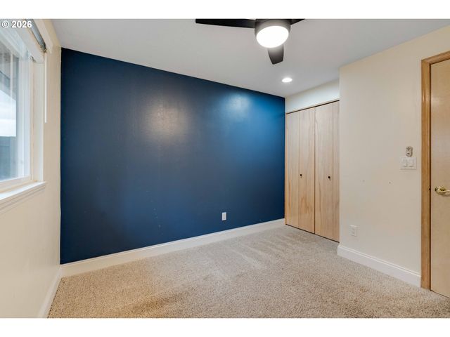 14371 Sw FANNO CREEK Ct, Portland, OR 97224