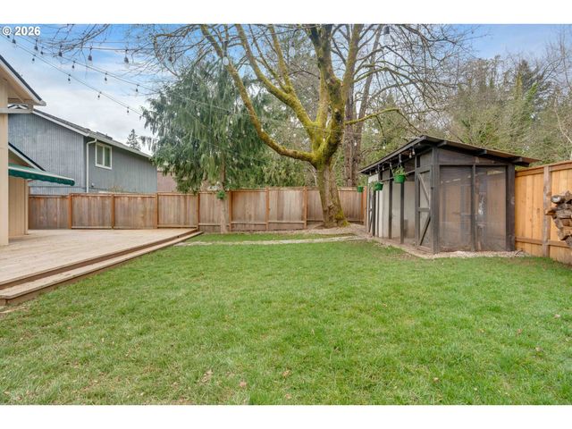 14371 Sw FANNO CREEK Ct, Portland, OR 97224