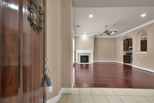 14546 San Pietro Drive, Houston, TX 77070