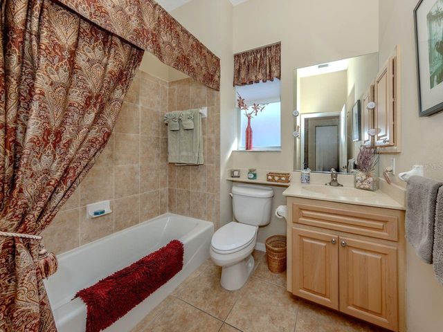 733 SILK OAK DRIVE, Venice, FL 34293