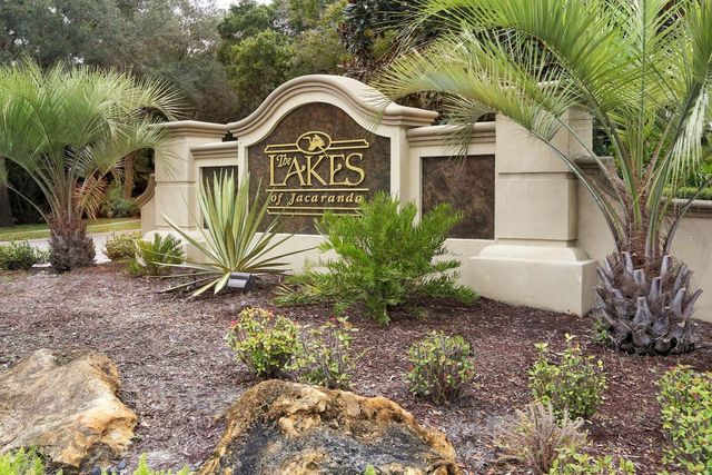 733 SILK OAK DRIVE, Venice, FL 34293