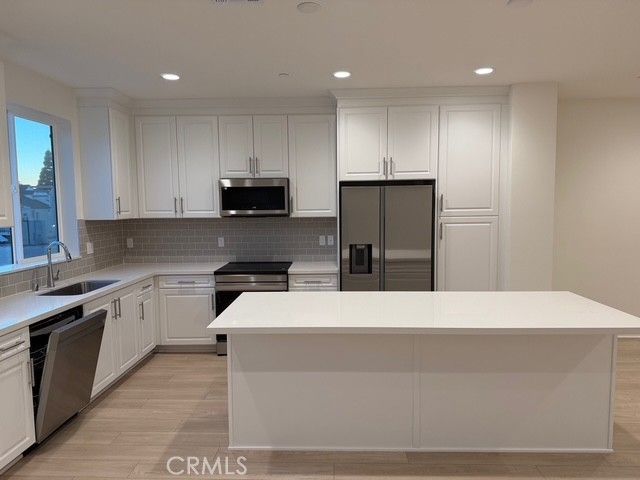2420 E. Lincoln Avenue 3, Anaheim, CA 92806