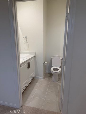 2420 E. Lincoln Avenue 3, Anaheim, CA 92806
