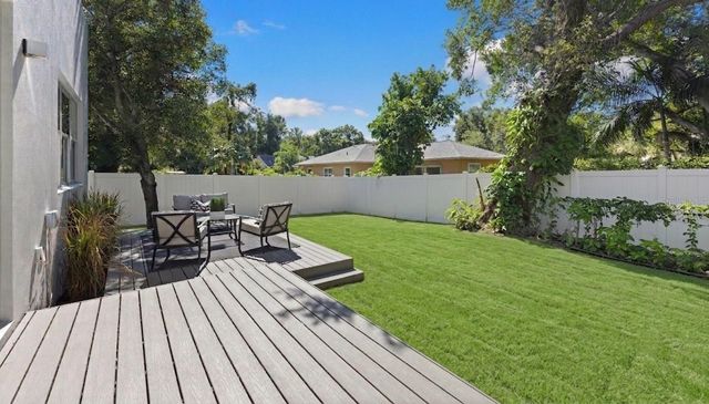 668 NEWTON AVENUE S, St Petersburg, FL 33701