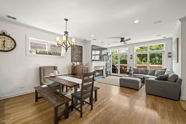 679 N PEORIA Street 4S, Chicago, IL 60642