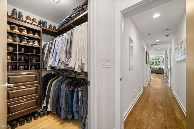 679 N PEORIA Street 4S, Chicago, IL 60642