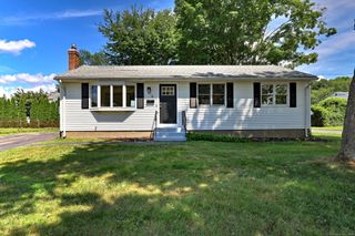 6 Overbrook Drive, East Hartford, CT 06118
