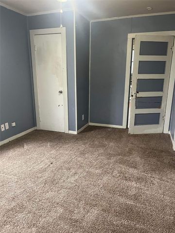 926 W Nelson Street, Denison, TX 75020