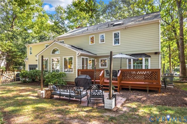 2420 Olde Stone Rd, Midlothian, VA 23113