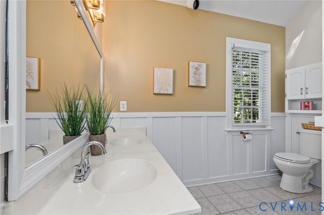 2420 Olde Stone Rd, Midlothian, VA 23113
