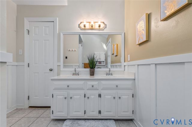 2420 Olde Stone Rd, Midlothian, VA 23113