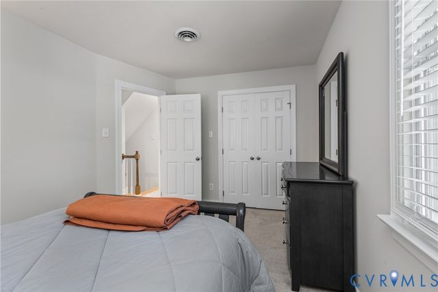2420 Olde Stone Rd, Midlothian, VA 23113