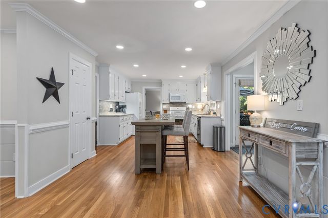 2420 Olde Stone Rd, Midlothian, VA 23113