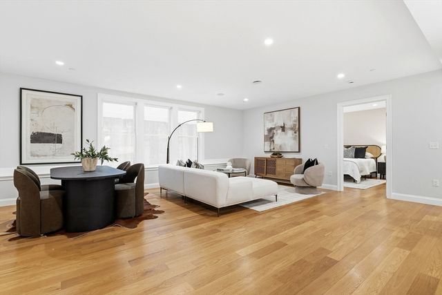 40 Westmoreland Street 5, Boston, MA 02124