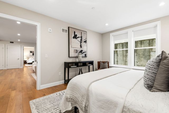 40 Westmoreland Street 5, Boston, MA 02124