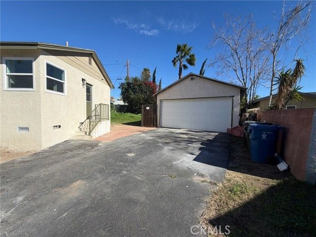 1601 Fermoore, San Fernando, CA 91340