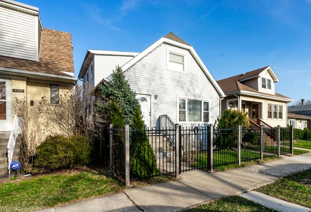 4317 N MEADE Avenue, Chicago, IL 60634