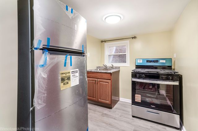 4317 N MEADE Avenue, Chicago, IL 60634