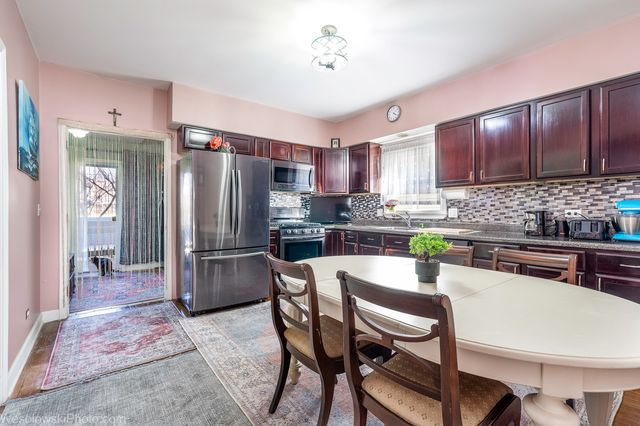 4317 N MEADE Avenue, Chicago, IL 60634