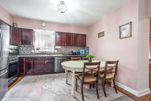 4317 N MEADE Avenue, Chicago, IL 60634