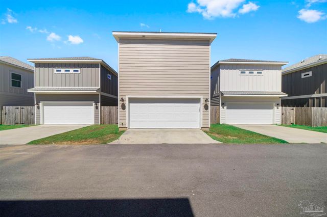 1121 W Romana St, Pensacola, FL 32502