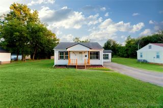 818 E Polk, Mcalester, OK 74501