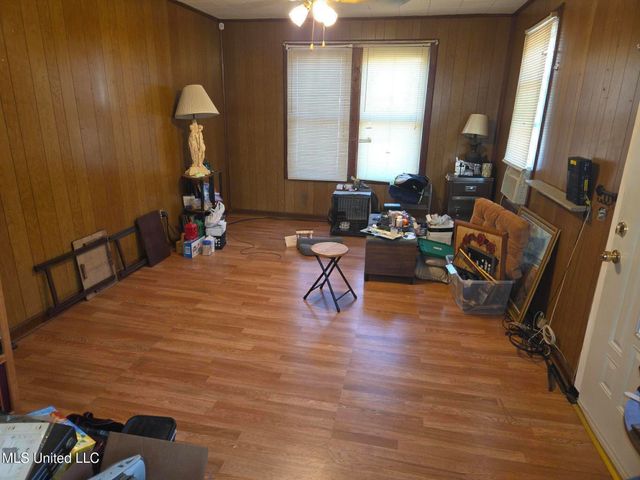 315 Boling Street, Jackson, MS 39209