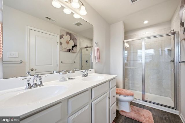 104 NATHAN DR, Cinnaminson, NJ 08077