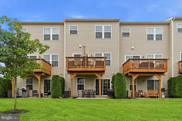 104 NATHAN DR, Cinnaminson, NJ 08077