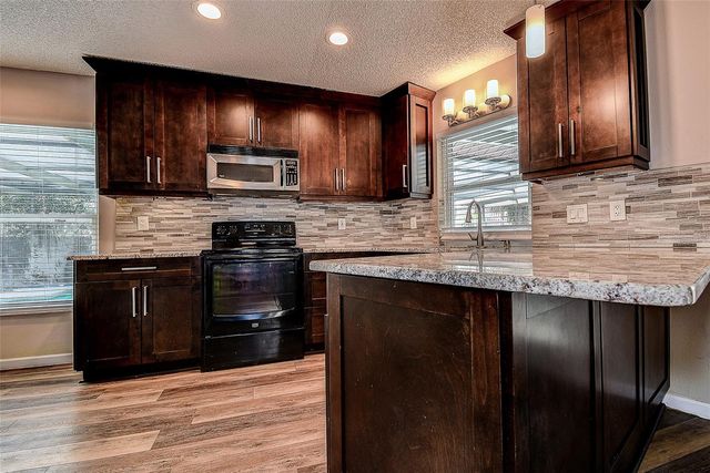 7556 HIGH PINES COURT, Port Richey, FL 34668