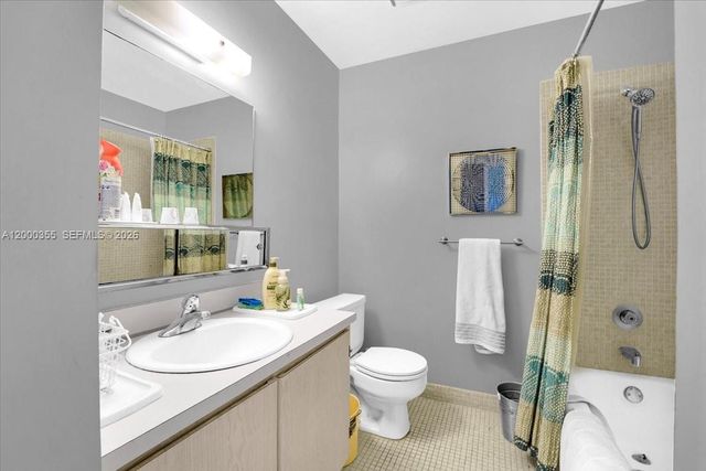 9009 SW 138th St 20-2, Miami, FL 33176