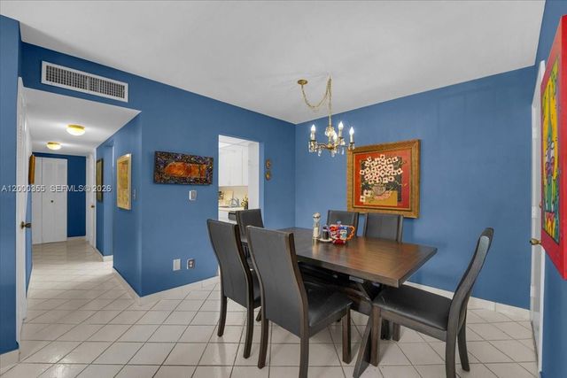 9009 SW 138th St 20-2, Miami, FL 33176