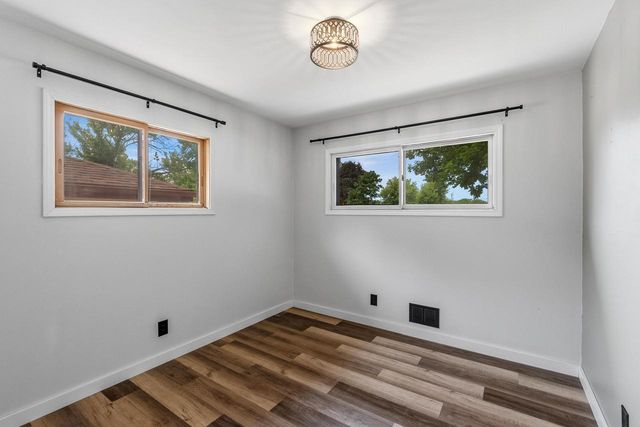 2035 Parkfield DRIVE, West Bend, WI 53090