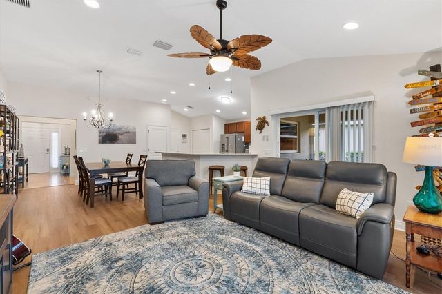 5000 SANDPIPER DRIVE, Oxford, FL 34484