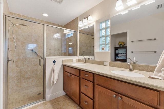 5000 SANDPIPER DRIVE, Oxford, FL 34484