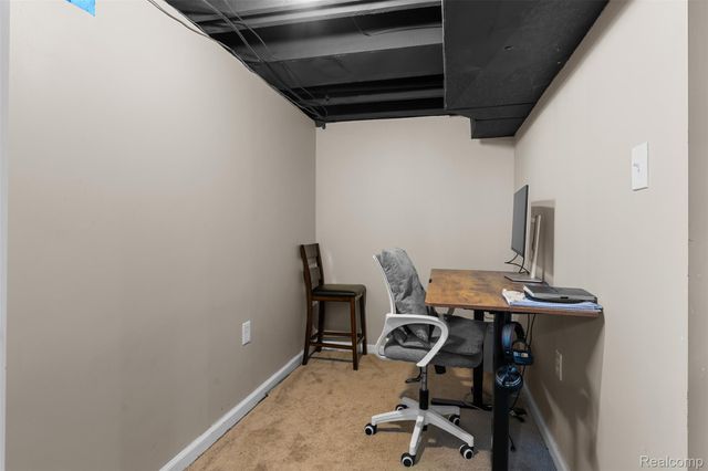 13340 Dartmouth Street, Oak Park, MI 48237