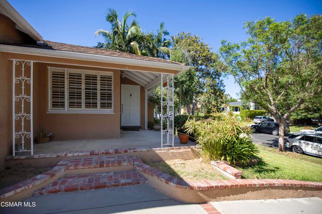 4219 Klump Avenue, Studio City, CA 91602