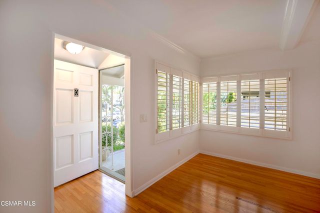 4219 Klump Avenue, Studio City, CA 91602