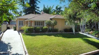 4219 Klump Avenue, Studio City, CA 91602