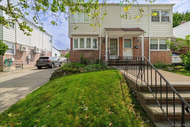 6741 197th Street, Fresh Meadows, NY 11365