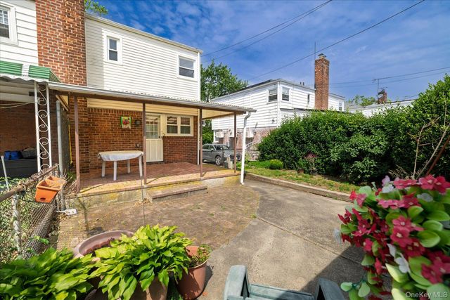 6741 197th Street, Fresh Meadows, NY 11365