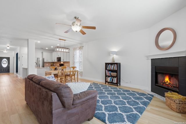 14002 Bella Donna, San Antonio, TX 78253