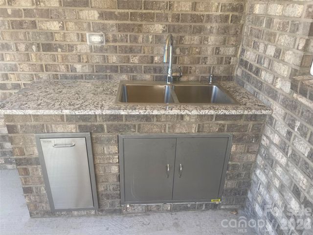 321 Stone Ridge Drive, Salisbury, NC 28146