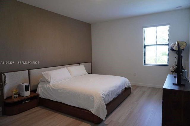 385 NW 9th St 385, Pompano Beach, FL 33060