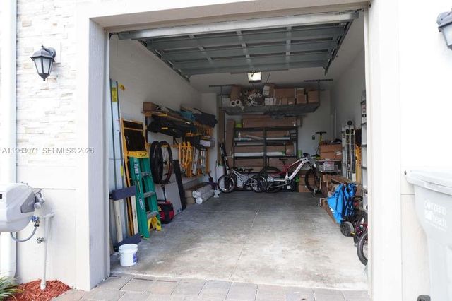 385 NW 9th St 385, Pompano Beach, FL 33060