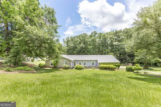5828 Green Hill Drive, Macon, GA 31216