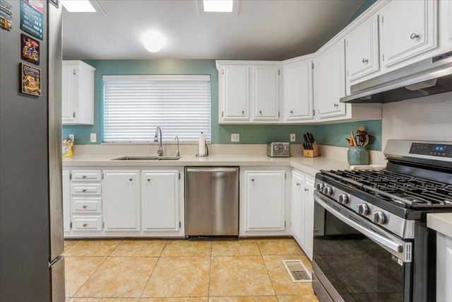 39752 Reche Lane, Palm Desert, CA 92260