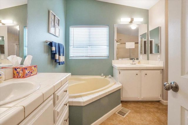 39752 Reche Lane, Palm Desert, CA 92260